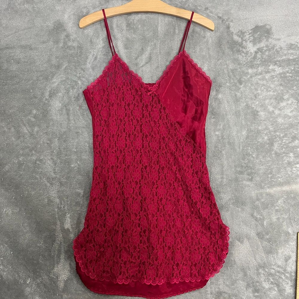 Vintage Red Lace Slip Dress Sleep Lingerie Scallop Satin L Intima Sz Med